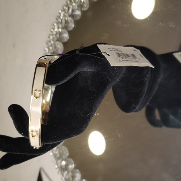 Coach Enamel Bangle bracelet - Picture 1 of 7